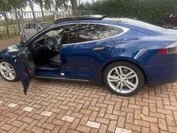 Gebruikt 2016 Tesla Model S Hatchback | € 18.000 (Iets duurder)