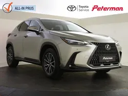 Grijs Gebruikt 2024 Lexus NX450h+ Luxury Line SUV | € 58.899 (Eerlijke prijs)
