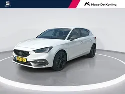Wit Gebruikt 2024 Seat Leon ST FR Stationwagen | € 34.440 (Iets duurder)