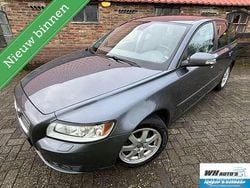 Grijs Gebruikt 2009 Volvo V50 Stationwagen | € 6.250 (Duur)