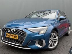 Blauw Gebruikt 2022 Audi A3 Sportback Advanced Hatchback | € 19.444 (Goede deal)
