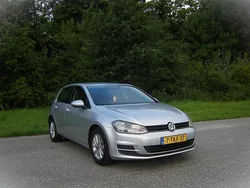 Grijs Gebruikt 2014 VW Golf VII Trendline Hatchback | € 6.950 (Goede deal)