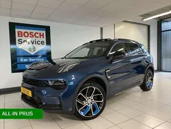 Blauw, metallic lak Gebruikt 2022 Lynk & Co 01 SUV | € 20.450 (Eerlijke prijs)
