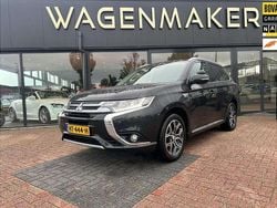 Zwart Gebruikt 2015 Mitsubishi Outlander P-HEV Instyle SUV | € 11.950 (Eerlijke prijs)
