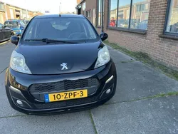 Zwart Gebruikt 2013 Peugeot 107 Active Hatchback | € 3.550 (Eerlijke prijs)