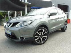 Grijs Gebruikt 2017 Nissan Qashqai Tekna SUV | € 17.500 (Eerlijke prijs)