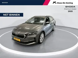 Grijs Gebruikt 2024 Skoda Octavia Business Line Stationwagen | € 31.740 (Eerlijke prijs)