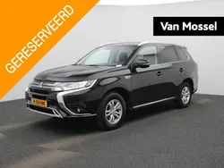 Zwart Gebruikt 2021 Mitsubishi Outlander P-HEV SUV | € 20.900 (Super prijs)