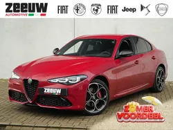 Rood Gebruikt 2023 Alfa Romeo Giulia Competizione Sedan | € 57.900 (Super prijs)