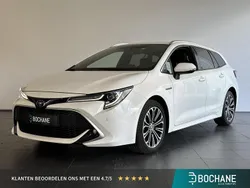 Wit Gebruikt 2021 Toyota Corolla Executive Stationwagen | € 25.045 (Eerlijke prijs)