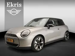 Grijs Gebruikt 2025 Mini Cooper Classic Hatchback | € 38.900