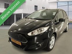 Zwart Gebruikt 2014 Ford Fiesta Titanium Hatchback | € 4.995 (Eerlijke prijs)