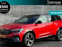 Vlamrood met dak in sterzwart Gebruikt 2023 Renault Austral Techno Esprit Alpine SUV | € 33.700 (Eerlijke prijs)