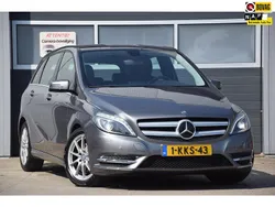 Grijs Gebruikt 2013 Mercedes B200 Prestige MPV | € 10.400 (Goede deal)