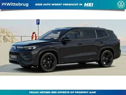 Zwart, metallic lak Nieuw 2025 VW Tayron R-line Edition SUV | € 66.395 (Eerlijke prijs)