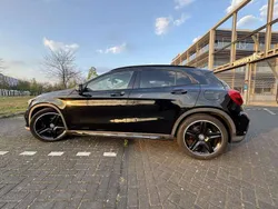 Zwart Gebruikt 2016 Mercedes GLA180 AMG SUV | € 17.500 (Eerlijke prijs)