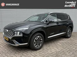 Zwart metallic Gebruikt 2023 Hyundai Santa Fe Comfort SUV | € 42.495 (Eerlijke prijs)