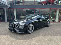 Zwart, metallic lak Gebruikt 2018 Mercedes E400 Premium Plus Cabriolet | € 49.950