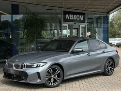 Grijs, metallic lak Gebruikt 2025 BMW 320 M Sport Sedan | € 57.745
