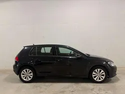 Zwart Gebruikt 2014 VW Golf VII Highline Hatchback | € 9.444 (Goede deal)