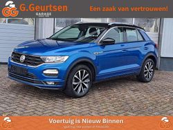 Blauw (metallic) Gebruikt 2019 VW T-Roc Style SUV | € 18.900 (Eerlijke prijs)