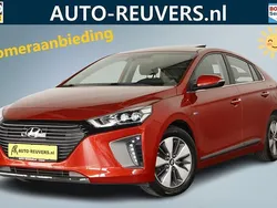 Rood Gebruikt 2019 Hyundai Ioniq Premium Sedan | € 18.450 (Eerlijke prijs)