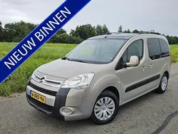 Geel Gebruikt 2011 Citroën Berlingo MPV | € 3.999 (Goede deal)