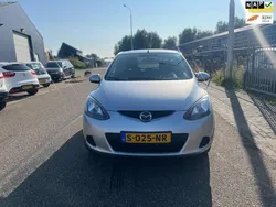 Grijs Gebruikt 2010 Mazda 2 Hatchback | € 1.999 (Goede deal)