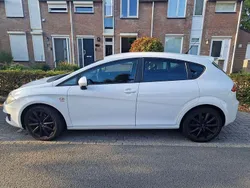 Wit Gebruikt 2010 Seat Leon Reference MPV | € 2.750 (Super prijs)