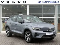 Grijs, metallic lak Gebruikt 2022 Volvo XC40 SUV | € 31.854 (Super prijs)