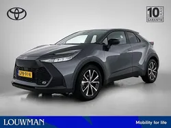 Grijs Gebruikt 2024 Toyota C-HR SUV | € 32.445 (Super prijs)