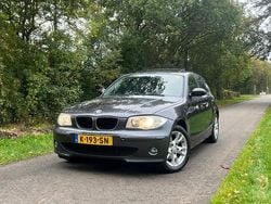 Grijs Gebruikt 2004 BMW 120 Executive Hatchback | € 2.450 (Super prijs)