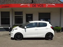 Wit Gebruikt 2016 Citroën C1 Feel Hatchback | € 7.000 (Eerlijke prijs)