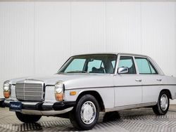 Zilver Gebruikt 1976 Mercedes 200 Sedan | € 6.900