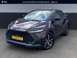 Deep amethyst metallic (paars metallic) Gebruikt 2024 Toyota C-HR SUV | € 32.400 (Super prijs)