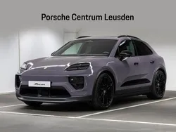 Paars Nieuw 2025 Porsche Macan SUV | € 132.568