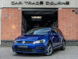 Blauw Gebruikt 2019 VW Golf VII Highline Hatchback | € 22.950 (Iets duurder)