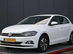 Wit Gebruikt 2021 VW Polo Comfortline Hatchback | € 14.750 (Goede deal)
