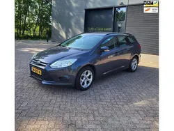 Grijs Gebruikt 2013 Ford Focus Trend Stationwagen | € 3.450 (Eerlijke prijs)