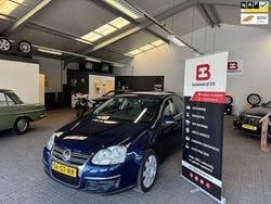Blauw Gebruikt 2006 VW Jetta Comfortline Sedan | € 1.500 (Eerlijke prijs)