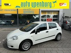 Wit, metallic lak Gebruikt 2010 Fiat Grande Punto Hatchback | € 3.950 (Iets duurder)