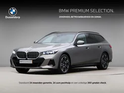 Grijs, metallic lak Gebruikt 2025 BMW 520 M Sport Stationwagen | € 68.950 (Super prijs)