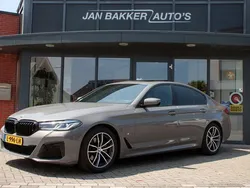 Grijs Gebruikt 2021 BMW 520 M Sport Sedan | € 39.750 (Iets duurder)