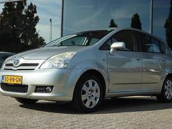 Grijs Gebruikt 2005 Toyota Corolla Verso Sol MPV | € 4.900 (Eerlijke prijs)