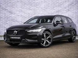 Zwart Gebruikt 2023 Volvo V60 Plus Stationwagen | € 37.899 (Eerlijke prijs)