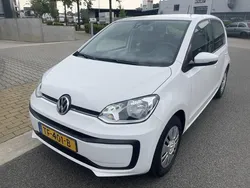 Wit Gebruikt 2018 VW up! move up! Hatchback | € 7.498 (Eerlijke prijs)