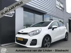 Wit Gebruikt 2015 Kia Rio Hatchback | € 10.350 (Iets duurder)