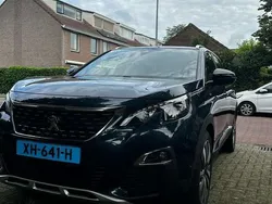 Blauw Gebruikt 2019 Peugeot 5008 MPV | € 14.499