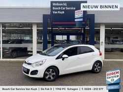 Wit Gebruikt 2012 Kia Rio Hatchback | € 6.450 (Eerlijke prijs)