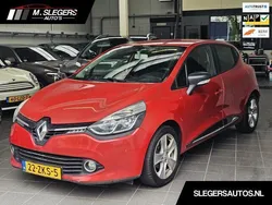 Rood Gebruikt 2012 Renault Clio IV Collection Hatchback | € 4.650 (Eerlijke prijs)
